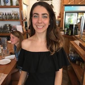 Meet your Posher, Stefanie